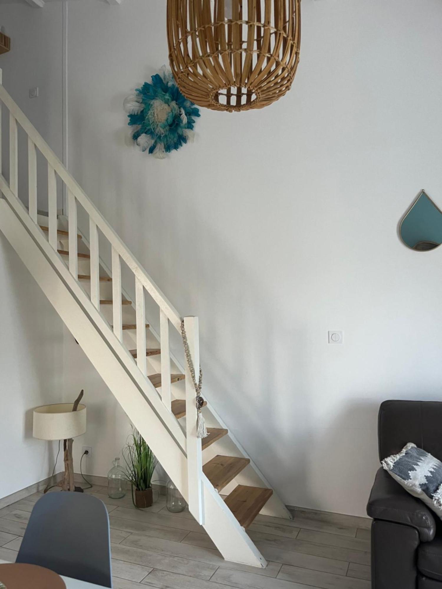 Appartement De Standing Avec Terrasse แซ็งต์-มารี-เดอ-ลา-แมร์ ภายนอก รูปภาพ